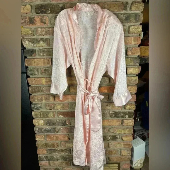 NWT VTG Victoria’s Secret BathrobeDressing Gown Gold Label M/L 80s 90s